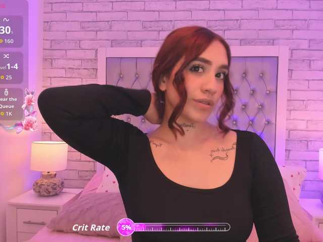 CloeBonet live cam on BongaCams