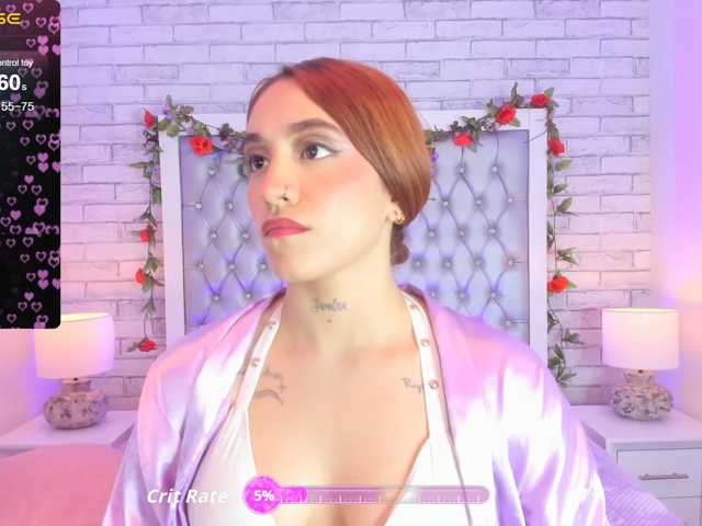 CloeBonet live cam on BongaCams