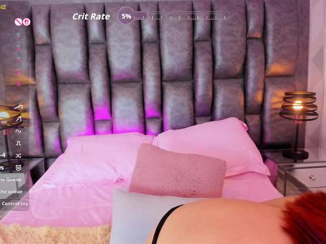 CloeBonet live cam on BongaCams