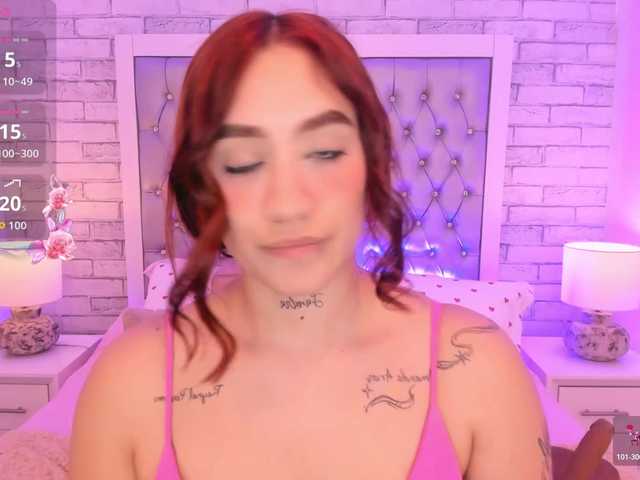 CloeBonet live cam on BongaCams