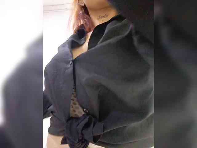 CloeBonet webcam
