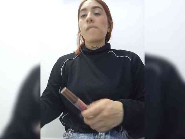 CloeBonet webcam