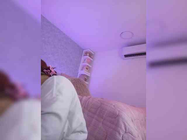 CloeBonet webcam
