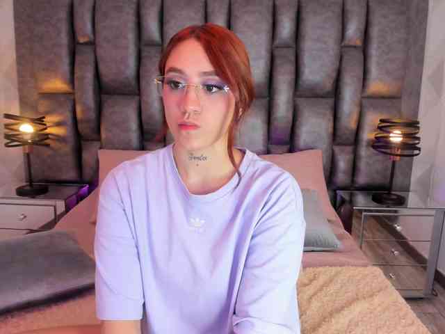 CloeBonet webcam