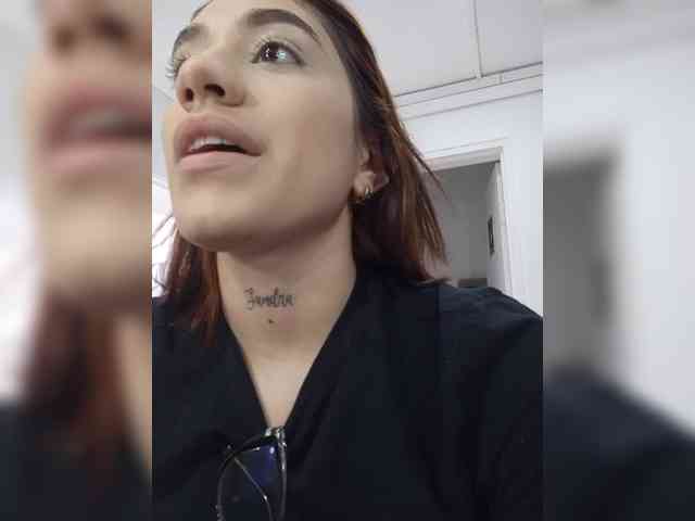 CloeBonet webcam