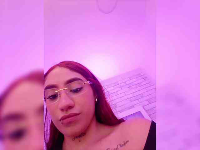 CloeBonet webcam
