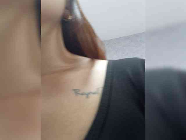 CloeBonet webcam
