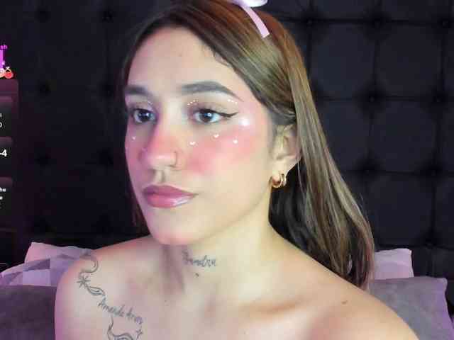 CloeBonet webcam