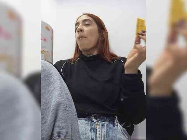 CloeBonet webcam