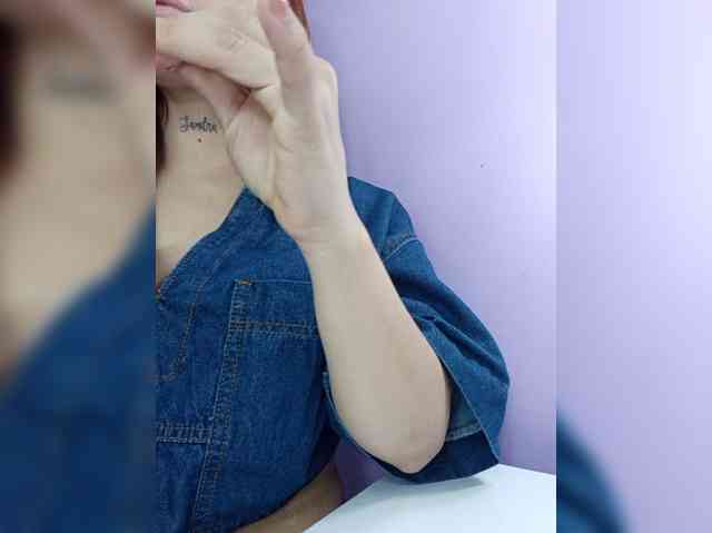 CloeBonet webcam