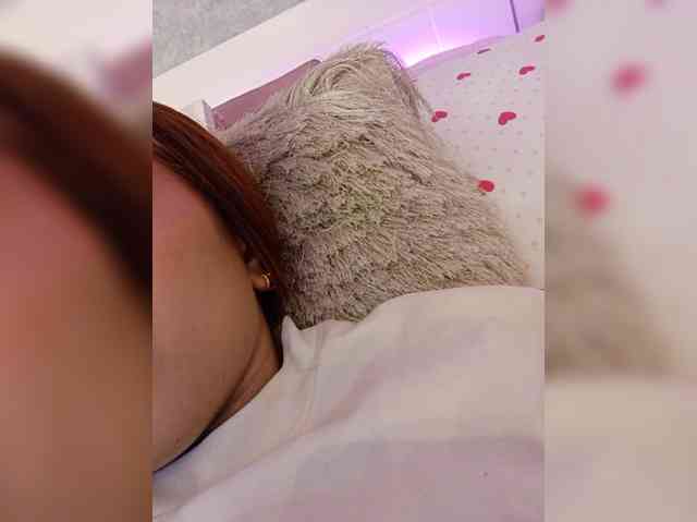 CloeBonet webcam