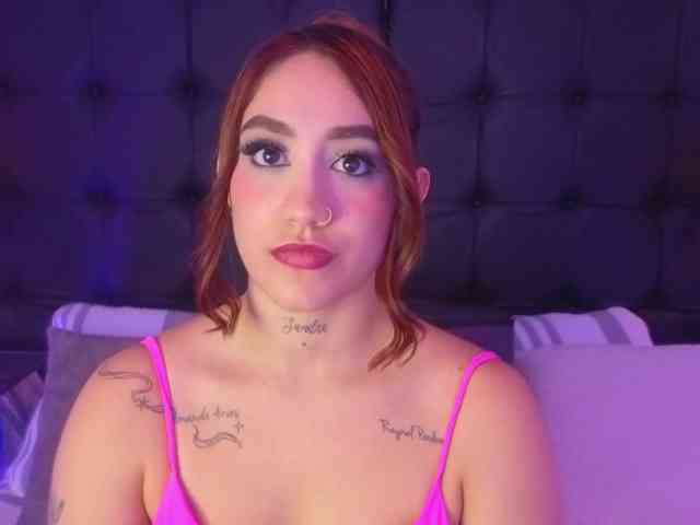 CloeBonet webcam