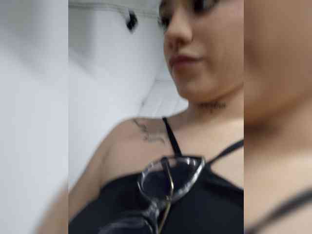 CloeBonet webcam