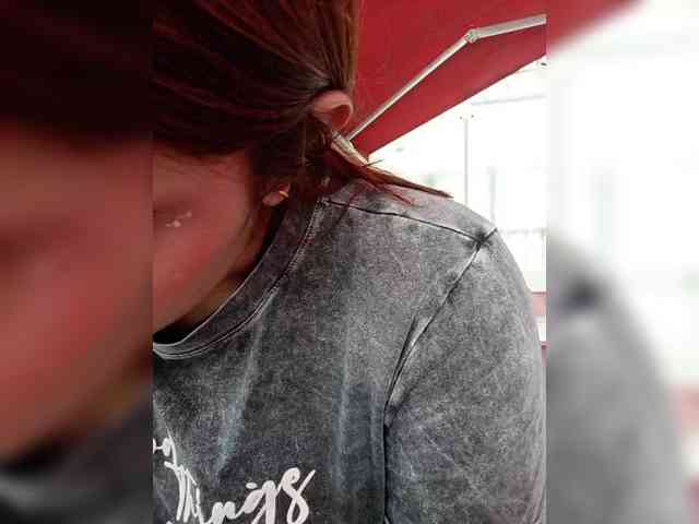 CloeBonet webcam