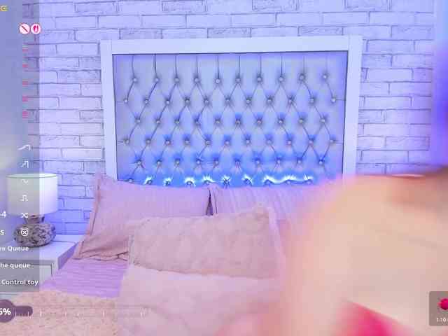 CloeBonet webcam