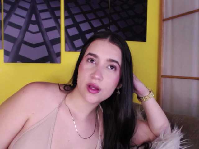 ChloeMiller live cam on BongaCams
