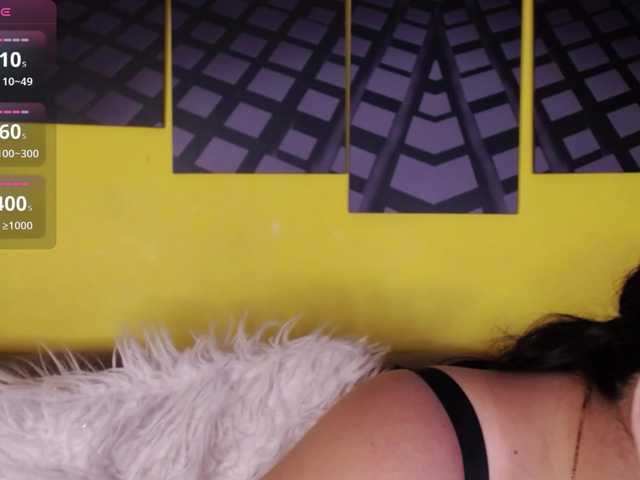ChloeMiller live cam on BongaCams
