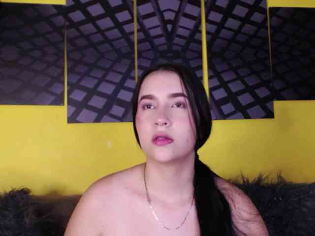 ChloeMiller webcam