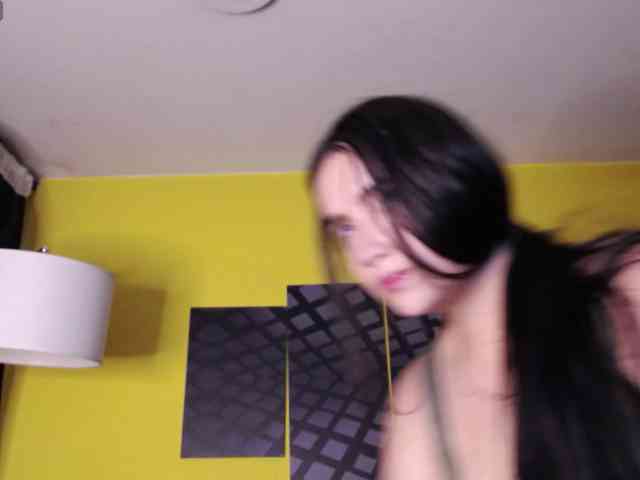 ChloeMiller webcam