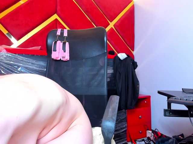 KylieBloom live cam on BongaCams