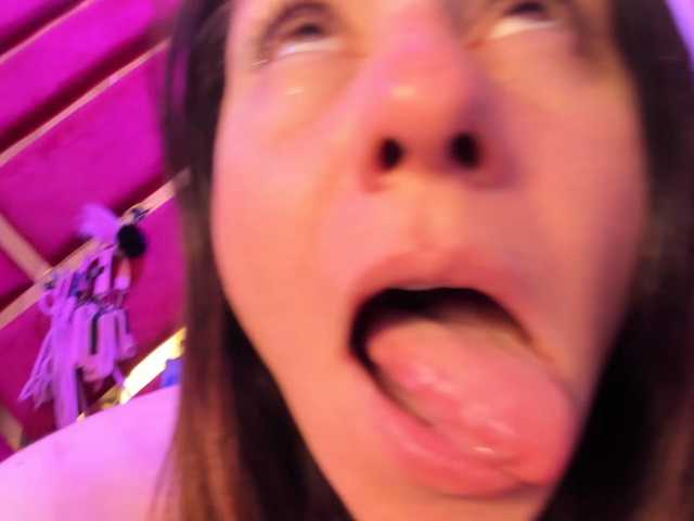 KylieBloom live cam preview
