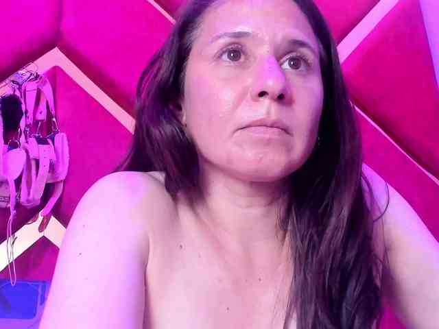 Modelo: KylieBloom