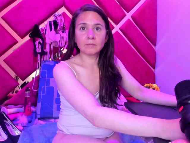 KylieBloom KylieBloom