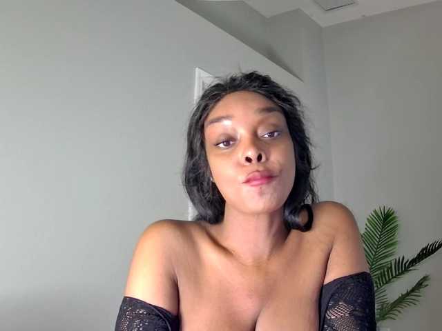 Ataliahh live cam on BongaCams