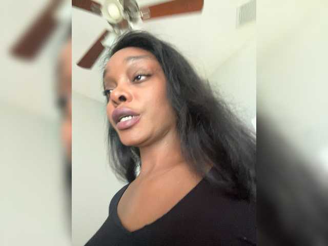 Ataliahh Live Cam on BongaCams