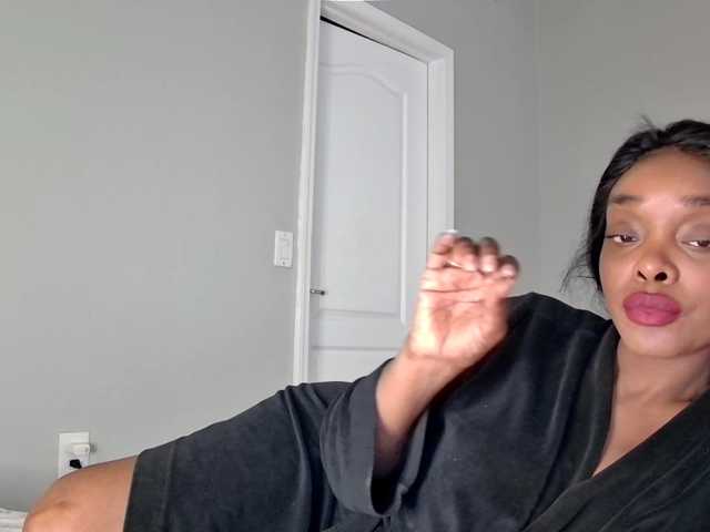 Ataliahh live cam preview