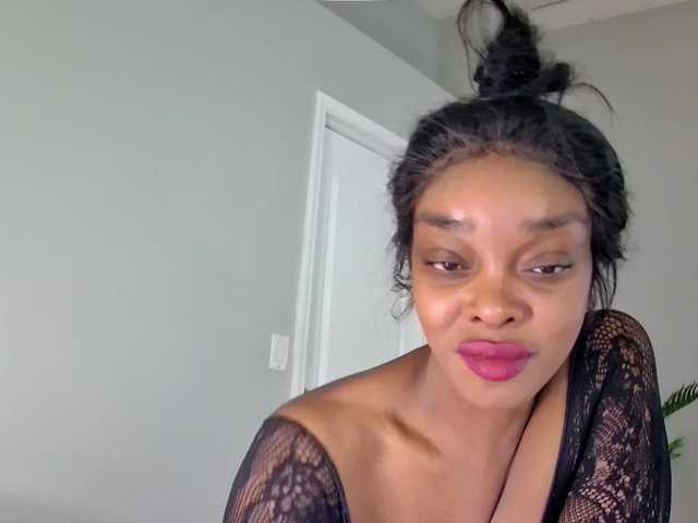 Ataliahh live cam on BongaCams