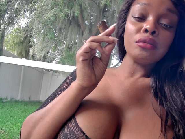 Ataliahh live webcam show