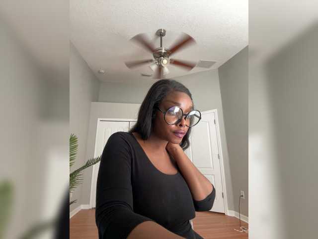 Ataliahh's BongaCams show and profile