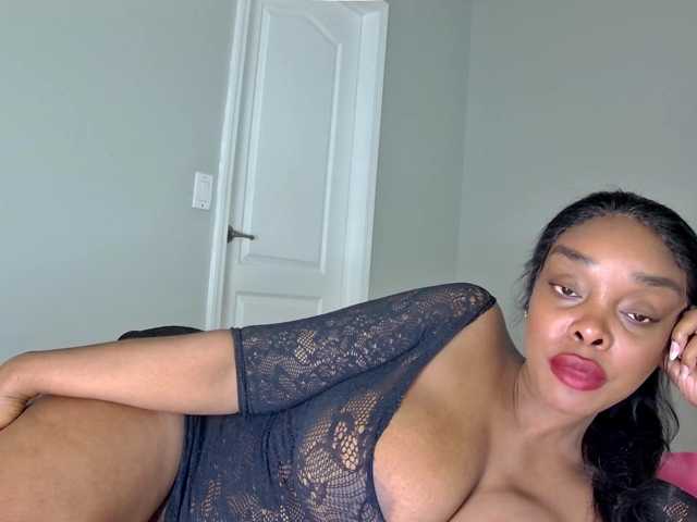 Ataliahh live cam preview