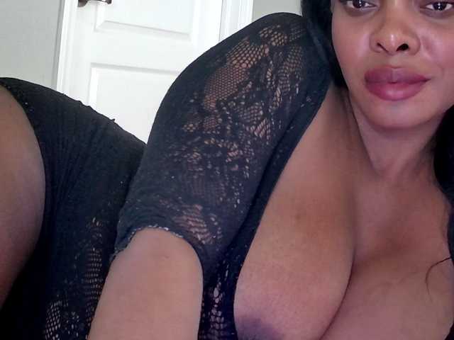 Ataliahh live cam on BongaCams