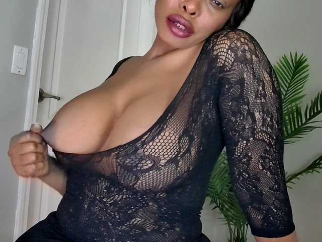 Ataliahh live cam on BongaCams