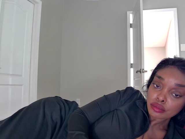 Ataliahh live cam on BongaCams
