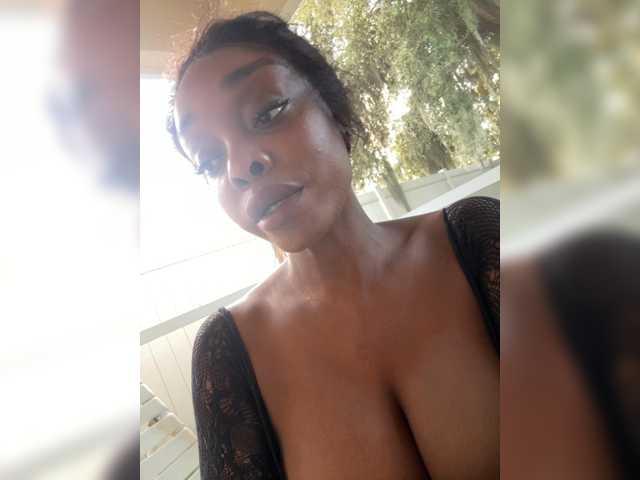 Ataliahh live cam on BongaCams