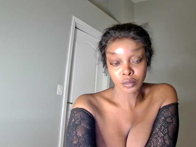 Ataliahh live webcam show