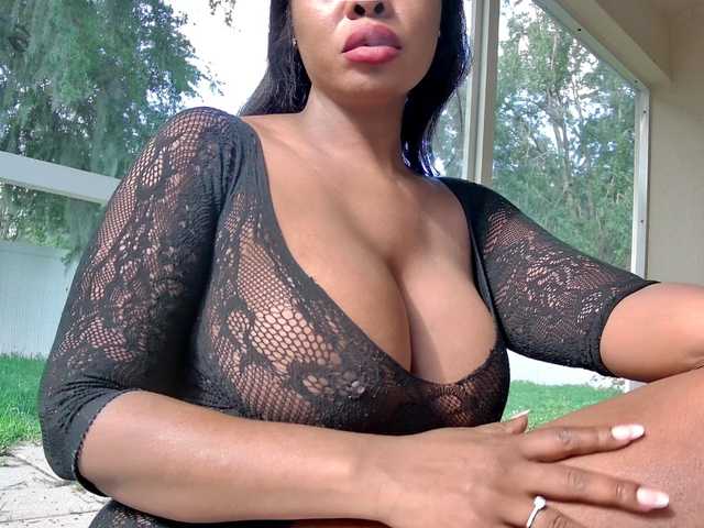 Ataliahh live cam on BongaCams