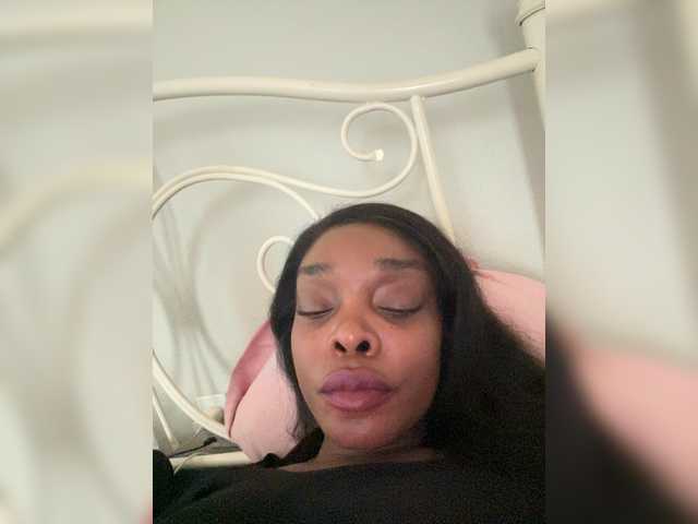 Ataliahh's BongaCams show and profile