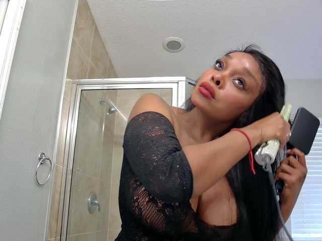 Ataliahh live webcam show