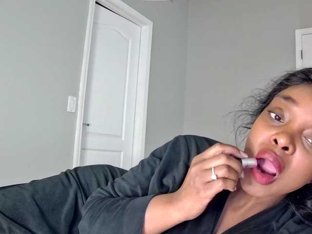 Ataliahh live cam preview