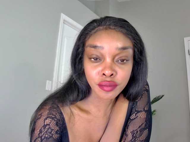 Ataliahh live cam on BongaCams