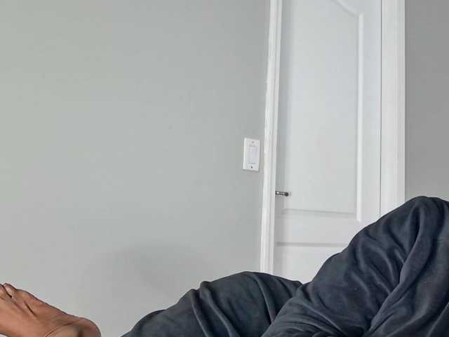 Ataliahh live cam preview