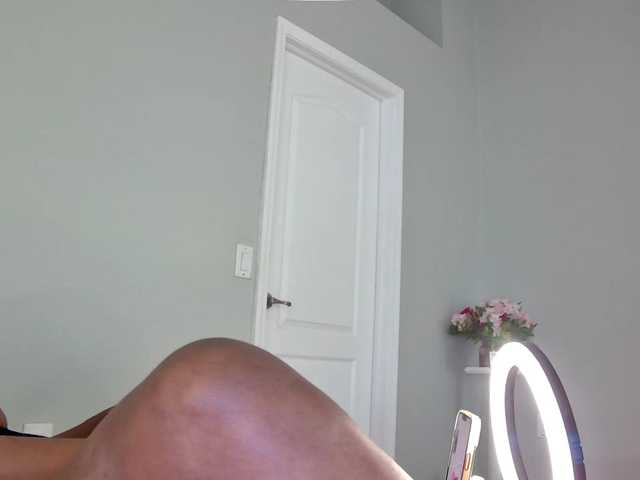 Ataliahh live cam on BongaCams