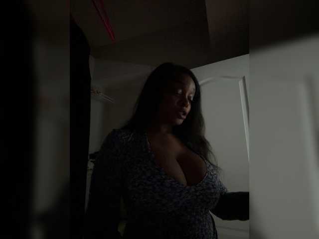 Ataliahh's BongaCams show and profile