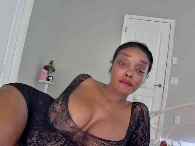 Ataliahh webcam