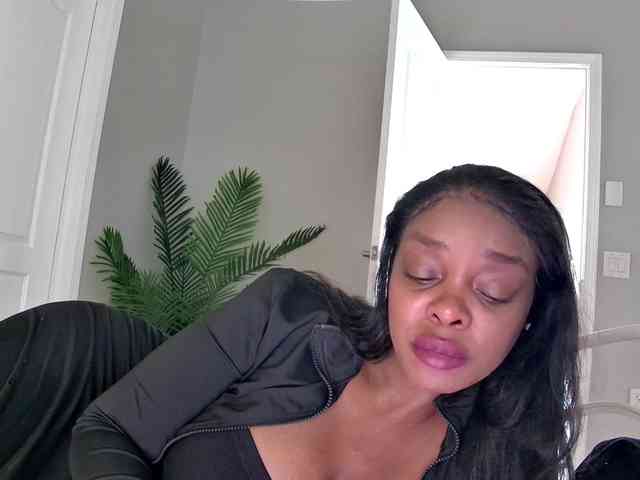 Ataliahh webcam