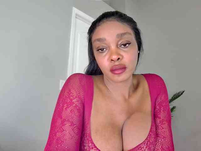 Ataliahh webcam
